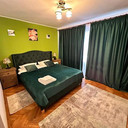 Stella'S Cozy Home 발로테슈티 외부 사진